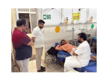 ಪುತ್ತೂರು : ಕಾರು ತಡೆದು ಪುರೋಹಿತಗೆ ಹಲ್ಲೆ ದೂರು : ಪ್ರಕರಣ ದಾಖಲು: ಆಸ್ಪತ್ರೆಗೆ ಪುತ್ತಿಲ ಭೇಟಿ..!!