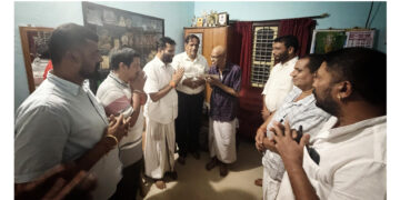 ಅನಾರೋಗ್ಯದಿಂದ ಬಳಲುತ್ತಿರುವ ಡಾ. ವಿಘ್ನೇಶ್ವ್ ಅವರಿಗೆ ಪುತ್ತಿಲಪರಿವಾರ ಸೇವಾ ಟ್ರಸ್ಟ್‌ನಿಂದ ಸಹಾಯಧನ