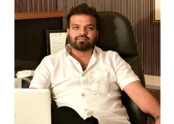 ಕಬಕ ಹೊಟೇಲ್ ನಲ್ಲಿ ಪೊಲೀಸರೊಂದಿಗೆ ವಾಗ್ವಾದ ಮಾಡಿದಲ್ಲ ವಿನಯಪೂರ್ವಕವಾಗಿ ನ್ಯಾಯ ಕೇಳಿದ್ದು – ಉಜ್ವಲ್ ಪ್ರಭು..!!
