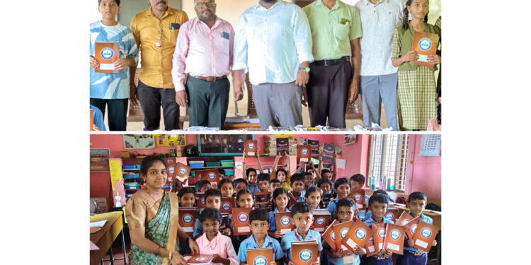 ಸುಮಾರು 2 ಸಾವಿರ ವಿದ್ಯಾರ್ಥಿಗಳಿಗೆ ಉಚಿತ ಪುಸ್ತಕ ವಿತರಣೆ: ಹನೀಫ್ ಪೆರ್ಲಾಪು ಅವರ ಸಮಾಜಮುಖಿ ಕಾರ್ಯಕ್ಕೆ ಮೆಚ್ಚುಗೆ..!!!