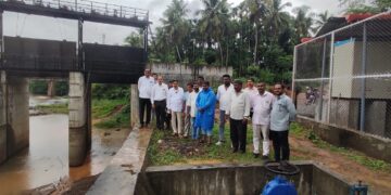 ಕಿಂಡಿ ಅಣೆಕಟ್ಟು ಗೇಟು ತೆರವು: ಸುಳ್ಯದಲ್ಲಿ ನೀರಿಗೆ ಬರ ; ಸ್ಥಳಕ್ಕೆ ಕಾಂಗ್ರೆಸ್ ನಿಯೋಗ ಭೇಟಿ: ಗೇಟು ಮರು ಅಳವಡಿಸುವಂತೆ ಆಗ್ರಹ..!!