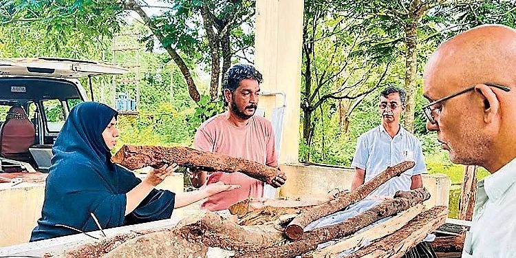 ಸೌಹಾರ್ದಕ್ಕೆ ಸಾಕ್ಷಿಯಾದ ಇರ್ಫಾನಾ ಇಕ್ಬಾಲ್ ಅವರ ಮಾನವೀಯ ಸೇವೆ: ಅನಾಥವಾಗಿದ್ದ ಹಿಂದೂ ವ್ಯಕ್ತಿಯ ಅಂತ್ಯಕ್ರಿಯೆ..!!