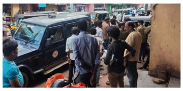 ಪುತ್ತೂರು: ರಿಕ್ಷಾ ಪಾರ್ಕಿಂಗ್ ವಿಚಾರ: ಚಾಲಕರ ನಡುವೆ ಮಾತಿನ ಚಕಮಕಿ..!!