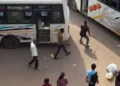 ಉಪ್ಪಿನಂಗಡಿ: ಬಸ್ ನಿರ್ವಾಹಕರ ಜಗಳ ಪೊಲೀಸರಿಂದ ಸುಮೋಟೋ ಕೇಸ್..!!