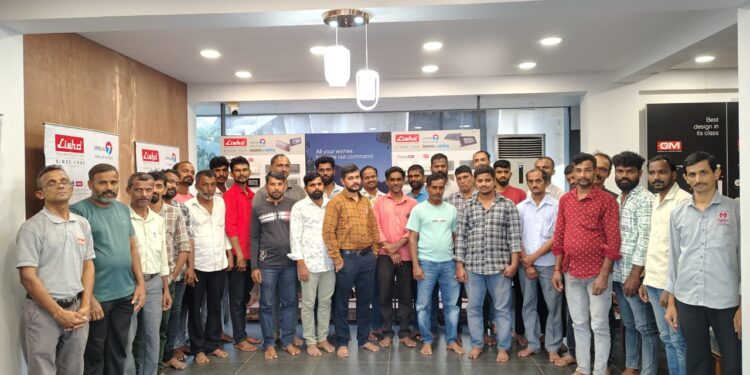 ಪುತ್ತೂರು: ಮೈತ್ರಿ ಎಲೆಕ್ಟ್ರಿಕ್ ಕಂಪನಿಯಲ್ಲಿ ಲಿಷಾ ಕಂಪನಿಯ ಉತ್ಪನ್ನಗಳ ಪ್ರಾತ್ಯಕ್ಷಿಕೆ ಹಾಗೂ ಮಾಹಿತಿ ಕಾರ್ಯಗಾರ ..!!