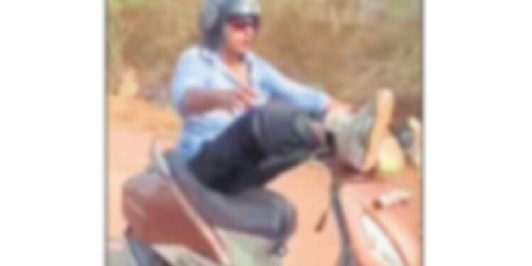 ಸ್ಕೂಟರ್ನಲ್ಲಿ ಸ್ಟಂಟ್ : 7,000 ರೂ. ದಂಡ..!!!