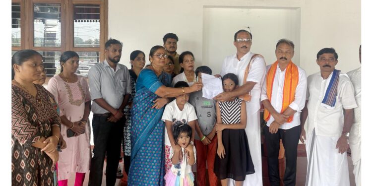ಶ್ರೀ ಮಹಾಲಿಂಗೇಶ್ವರ ದೇವಸ್ಥಾನದ ರಸ್ತೆ ಕಾಮಗಾರಿ ಶೀಘ್ರ ಪೂರ್ಣಗೊಳಿಸಲು ಕಂಬಳಕೋಡಿ ನಿವಾಸಿಗಳಿಂದ ಮನವಿ..!