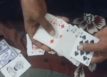 ಕಡಬದಲ್ಲಿ ಅಂದರ್–ಬಾಹರ್ ಇಸ್ಪೀಟ್ ಅಡ್ಡೆ ಮೇಲೆ ಪೊಲೀಸರ ದಾಳಿ; ಓರ್ವ ಆರೋಪಿ ವಶಕ್ಕೆ..!