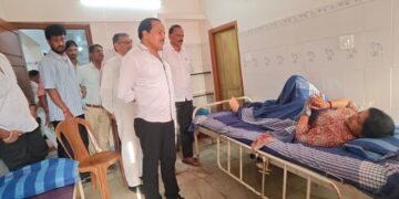 ದರ್ಬೆ ಅಹಿತಕರ ಘಟನೆ: ಗಾಯಾಳುವನ್ನು ಭೇಟಿ ಮಾಡಿ ಆರೋಗ್ಯ ವಿಚಾರಿಸಿದ ಶಾಸಕ ಅಶೋಕ್ ರೈ..!