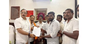 ಶ್ರೀ ಮಹಾಲಿಂಗೇಶ್ವರ ದೇವಳದ ನೂತನ ರಸ್ತೆ ಕಾಮಗಾರಿ ಶೀಘ್ರ ಪೂರ್ಣಗೊಳಿಸಲು ಮನವಿ..!!
