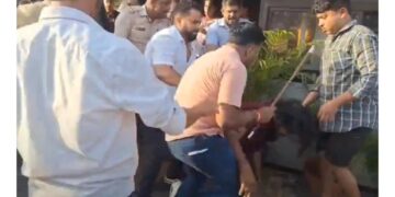 ಪುತ್ತೂರು: ದರ್ಬೆಯಲ್ಲಿ ನಡೆದ ಪ್ರಕರಣ: ಯುವಕನ ವಿರುದ್ಧ ಪ್ರಕರಣ ; ವಿಡಿಯೋ ಪರಿಶೀಲನೆ ಬಳಿಕ ಕಾನೂನು ಕ್ರಮ..!!