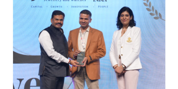 ಡಿ. ಶಿವ ಭಟ್ ಜ್ಯುವೆಲ್ಲರ್ಸ್‌ಗೆ ‘Best Regional Jewellery Brand’ ಗೌರವ : ಕೈಯಿಂದ ತಯಾರಿಸಿದ ವೈವಿಧ್ಯಮಯ ಶಾರ್ಟ್ ಕರಿಮಣಿ ವಿನ್ಯಾಸಗಳಿಗೆ ವಿಶೇಷ ಮನ್ನಣೆ..!