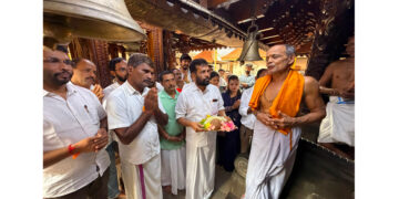 ಪುತ್ತೂರು: ಮಹಾಲಿಂಗೇಶ್ವರ ದೇವಳದ ಗದ್ದೆಯಲ್ಲಿ ಐತಿಹಾಸಿಕ ಧಾರ್ಮಿಕ ಕಾರ್ಯಕ್ರಮ ಗಿರಿಜಾ ಕಲ್ಯಾಣೋತ್ಸವ : ಪ್ರಾರ್ಥನೆ..!