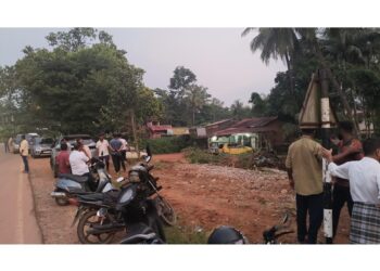 ಪುತ್ತೂರು: ಮಾಹಿತಿ ನೀಡದೆ ಅಂಗಡಿ ತೆರವು : ಆಕ್ರೋಶ..!!