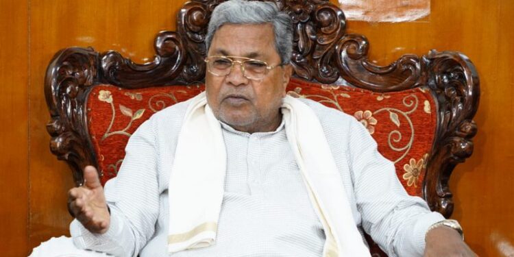 ಕಮಿಷನರ್​​ಗೆ ದೂರು, ಕೋರ್ಟ್​​ಗೆ ಅರ್ಜಿ: ಸ್ಟಿಂಗ್ ಆಪರೇಷನ್ ಬಗ್ಗೆ ಸ್ಫೋಟಕ ಸಂಗತಿಗಳೊಂದಿಗೆ ಸ್ಪಷ್ಟನೆ ನೀಡಿದ ಸಿದ್ದರಾಮಯ್ಯ..!