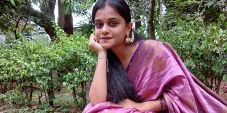 ಡೆತ್ನೋಟ್ ಬರೆದಿಟ್ಟು ನೇಣಿಗೆ ಶರಣಾದ ಬಿಕಾಂ ವಿದ್ಯಾರ್ಥಿನಿ..!