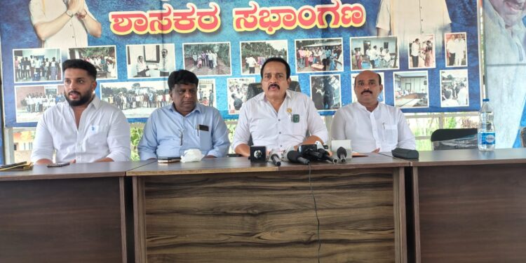 ಅಶೋಕ ಜನ-ಮನ ವಸ್ತ್ರ ವಿತರಣಾ ಕಾರ್ಯಕ್ರಮ ನ.22ಕ್ಕೆ ಮುಂದೂಡಿಕೆ..!